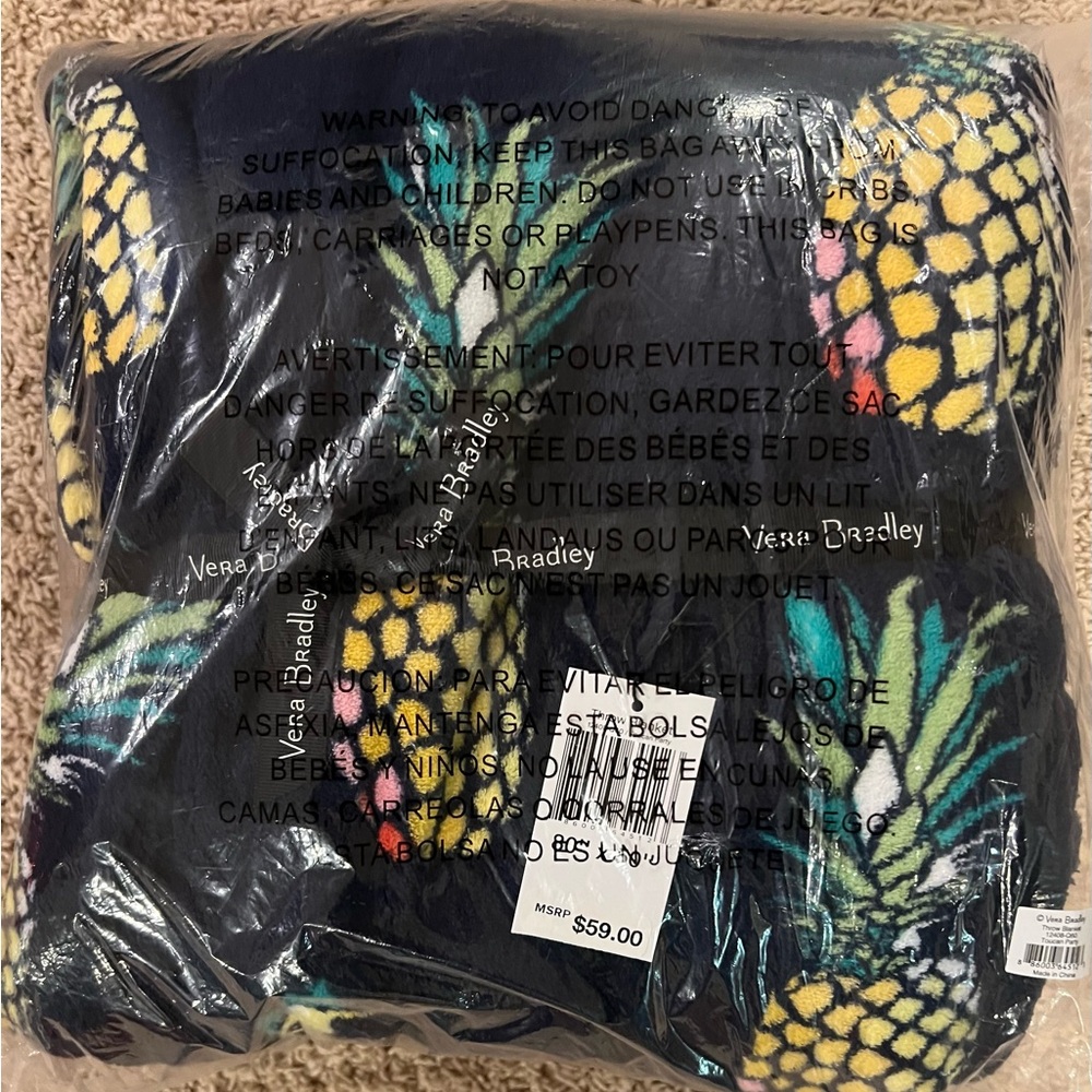 Vera Bradley Toucan Party Pineapple Paradise Throw Blanket